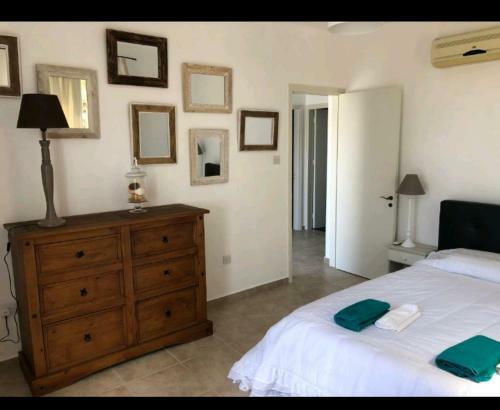 Paradise Villa 14-peyia