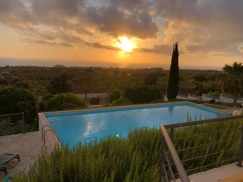 Villa White House For A Perfect Family Holiday