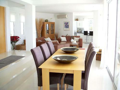 Villa White House For A Perfect Family Holiday