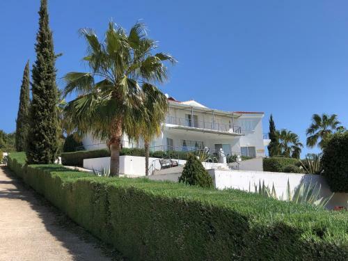 Villa White House For A Perfect Family Holiday