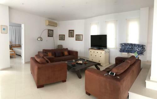 Villa White House For A Perfect Family Holiday
