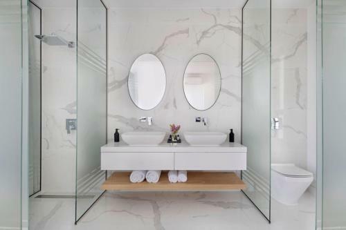 Elea Silver Villa