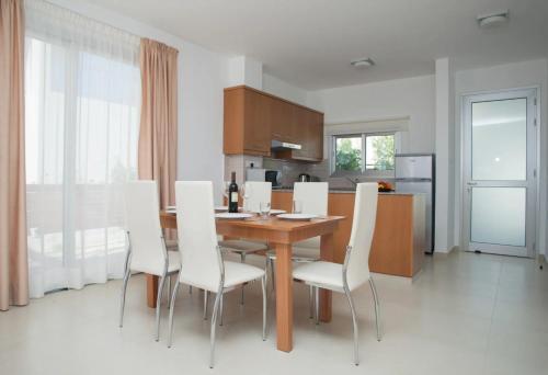 Villa Coral Bay 9