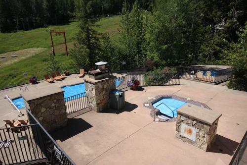 2 Bedroom And Loft Cabin 506