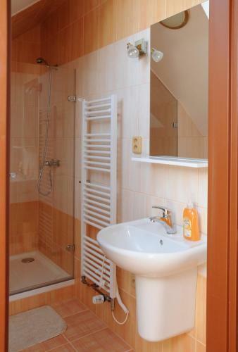 Hostal Penzion Rakovec