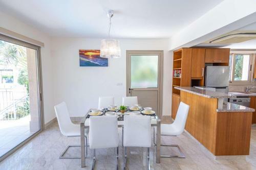 Villa Purity - 3 Bedroom Beach Villa With Private Swimming Pool