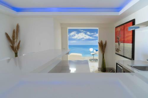 Villa Harmonia - 4 Bedroom Luxury Beach Front Villa With Private Swimming Pool