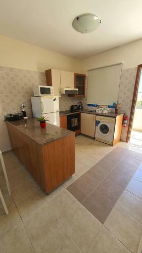 Nafsika 2 Bedroom Beach Apartment