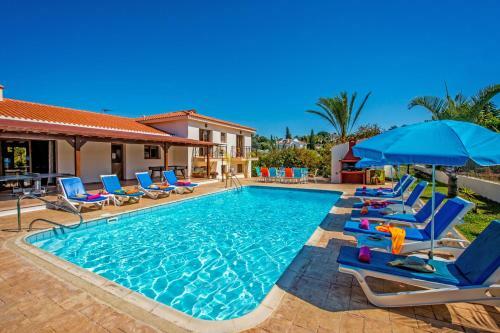 Androniki Luxury Villa Sea Views Pool Bbq Wifi A/c