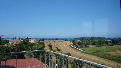 Panoramic Sea View Apartment In Polis-latchi