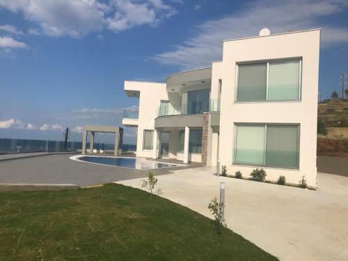 Elite Sea View Villa