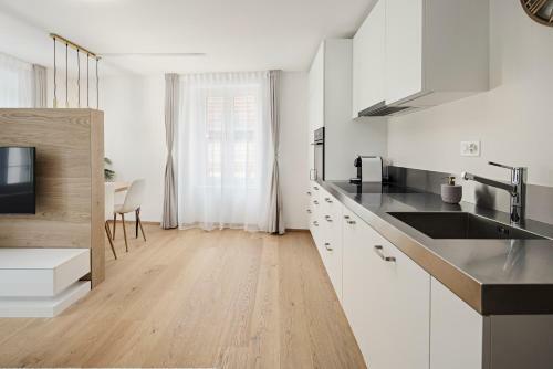 Eh Apartments Neptun