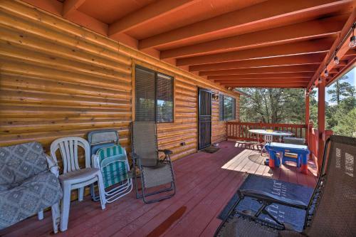Peaceful Heber Getaway With Deck And Fire Pit!