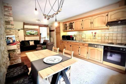 Apartamento Gite Brouffe : Prunelliers