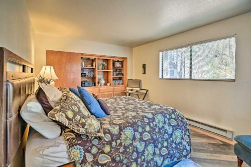 Relaxing Pinetop Townhome With Deck And Grill!