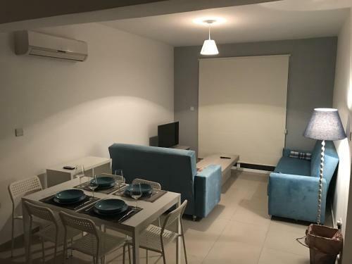 Apartamento Larnaca Bay Views