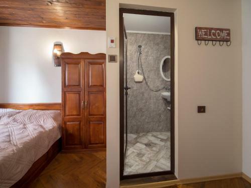 Hostal ????? ????