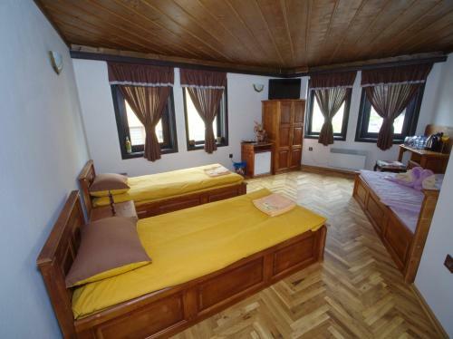 Hostal ????? ????