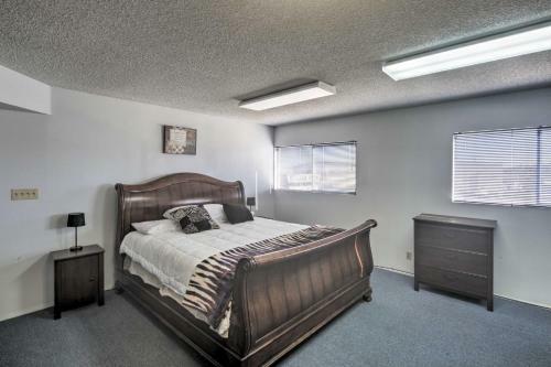 Kingman Apartment Less Than 2 Miles To Route 66 Sign!