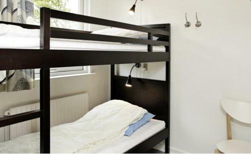 Stunning 2-bed Apartment At The Beach 12d