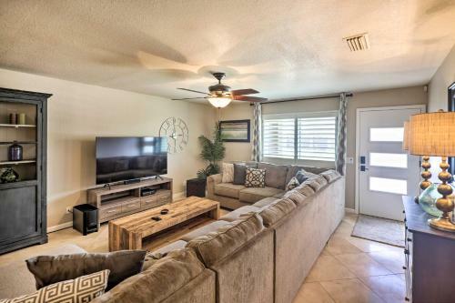 Quiet Havasu Home With Grill About 4 Mi To Marina!