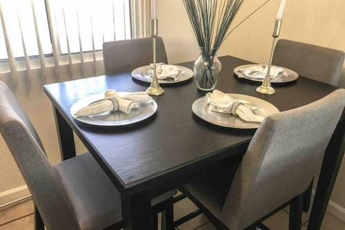 Apartamento Havasu Oasis - Poolside Condo
