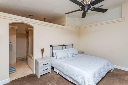 Resort Style Living W/ Pool, Spa, Games