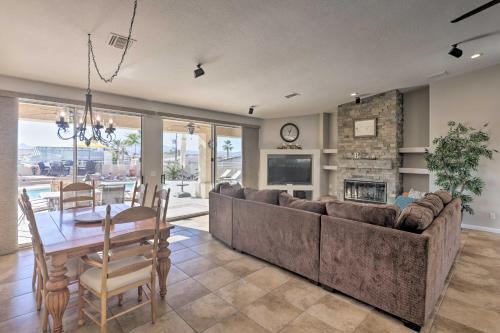 Airy Desert Escape With Pool, Lake Havasu Views