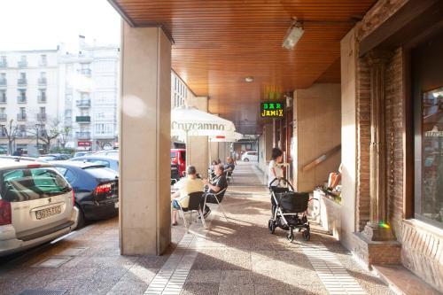 Apartamento Bermingham ( Terrace , Private Garage ,close To The Beach)