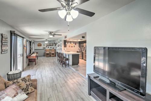 Single-story Lake Havasu City Oasis With Yard!