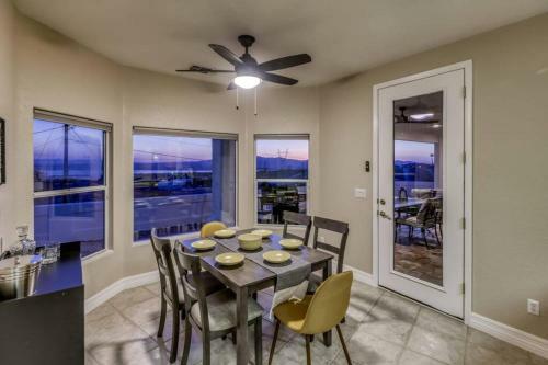 360 Lake Havasu Views With Pool & Bbq!