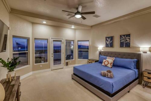 360 Lake Havasu Views With Pool & Bbq!