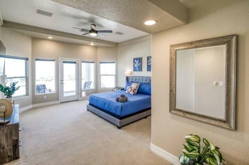 360 Lake Havasu Views With Pool & Bbq!