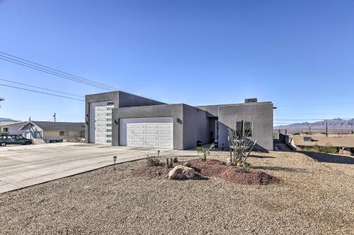 Well-adorned Lake Havasu City Home With Views!