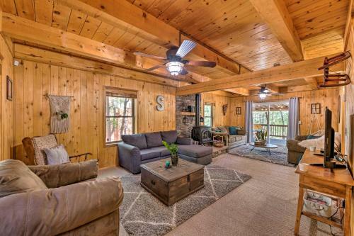 Sherwood Forest Cabin Nestled In The White Mtns!
