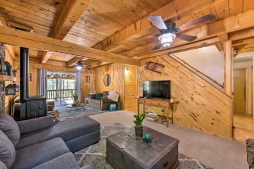 Sherwood Forest Cabin Nestled In The White Mtns!
