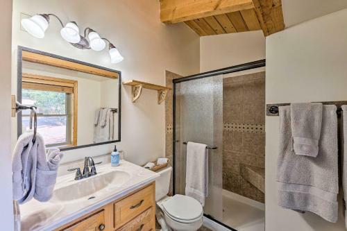 Sherwood Forest Cabin Nestled In The White Mtns!