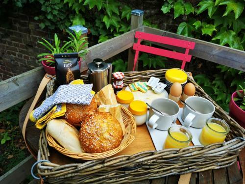 Bed & Breakfast La Maison Des Oiseaux. Roulotte