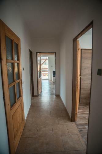 Apartm�ny Ve Mlejn?