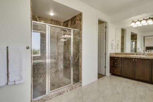 Amazing Litchfield Estate With Backyard Oasis