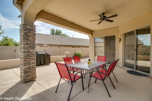 Amazing Litchfield 4 Bdrm Wsparkling Pool