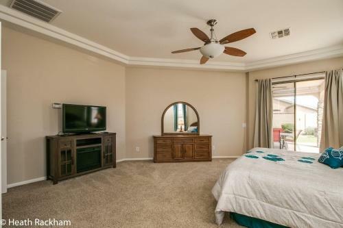 Amazing Litchfield 4 Bdrm Wsparkling Pool