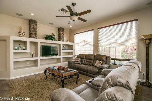 Amazing Litchfield 4 Bdrm Wsparkling Pool