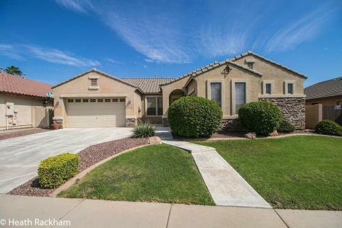 Amazing Litchfield 4 Bdrm Wsparkling Pool