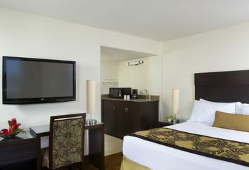 Hotel Aqua Park Shore Waikiki