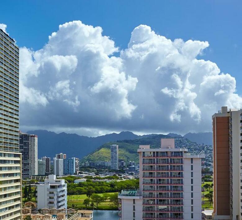 Hotel Aqua Waikiki Wave