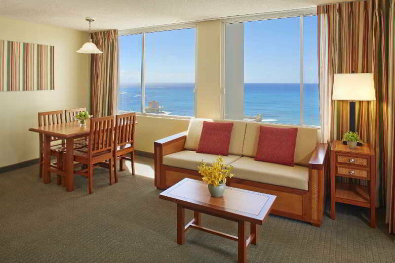 Hotel Aston Pacific Monarch