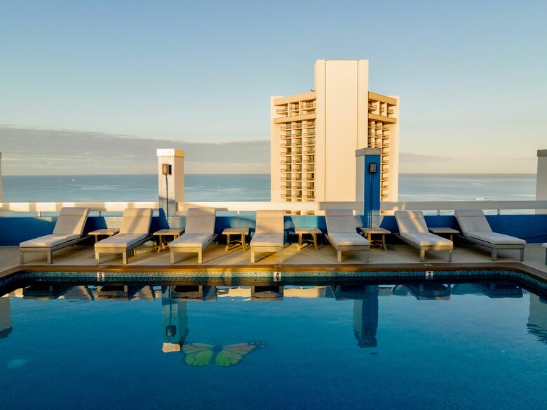 Hotel Aston Pacific Monarch