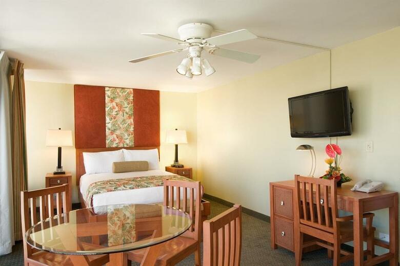 Hotel Aston Pacific Monarch