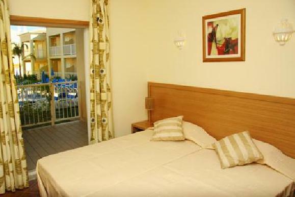 Aparthotel Jardins Vale De Parra